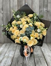 Букет цветов из:  Розы и Лизиантусы #REPLACE_PRED# Поворино