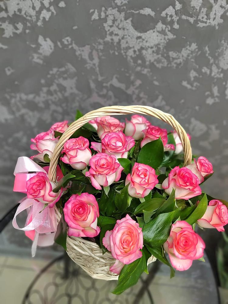 Цветочная композиция из Розы в корзине в Поворино