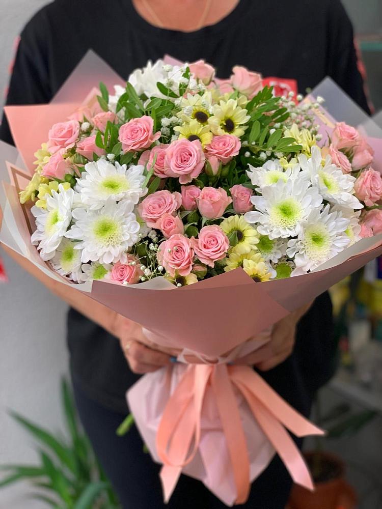 Букет цветов из: Розы и Хризантемы в Поворино