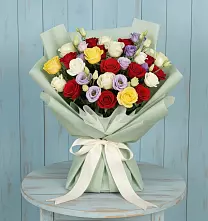 Букет цветов из:  Розы в Поворино