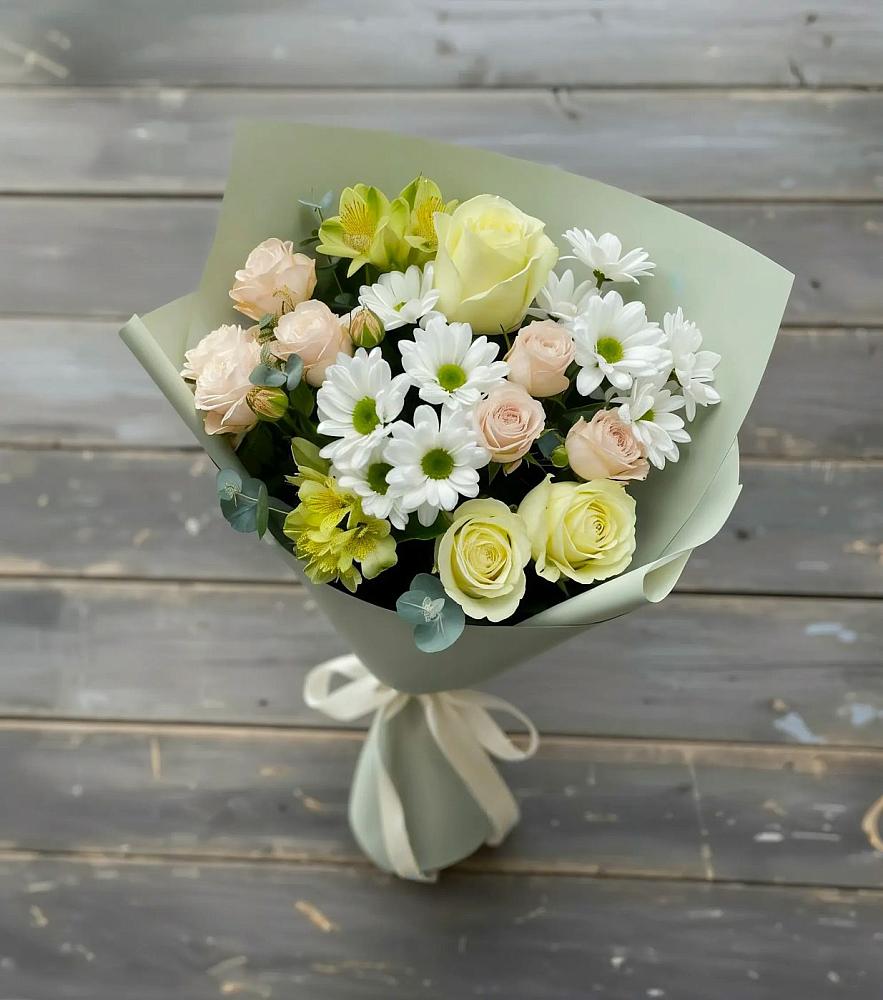Букет цветов из: Альстромерии, Розы и Хризантемы в Поворино