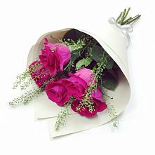Букет цветов из:  Розы в Поворино