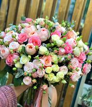 Букет цветов из:  Розы #REPLACE_PRED# Поворино