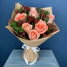 Букет цветов из:  Розы и Альстромерии в Поворино