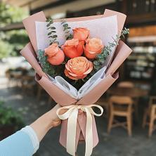 Букет цветов из:  Розы в Поворино