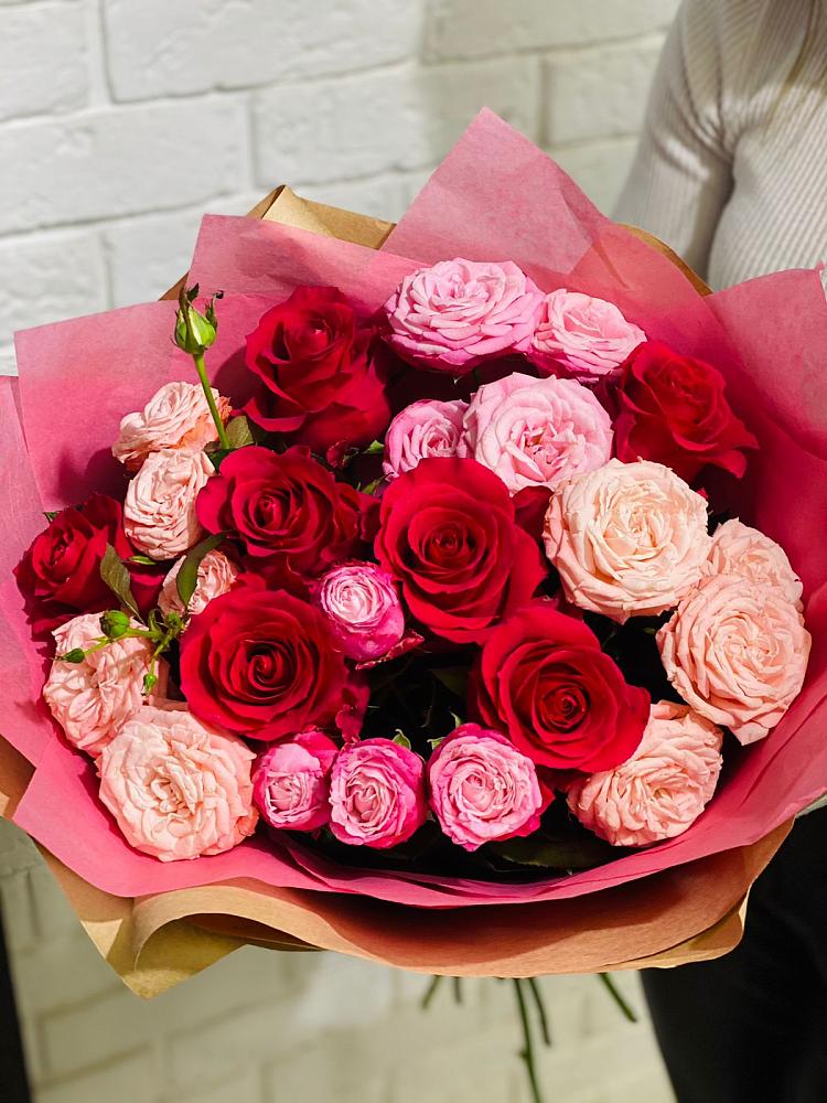 Букет цветов из: Розы в Поворино