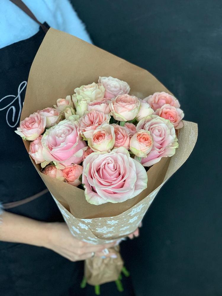 Букет цветов из: Хризантемы и Розы в Поворино