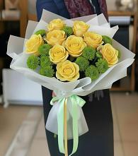 Букет цветов из:  Хризантемы и Розы в Поворино