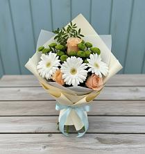 Букет цветов из:  Герберы, Розы и Хризантемы в Поворино
