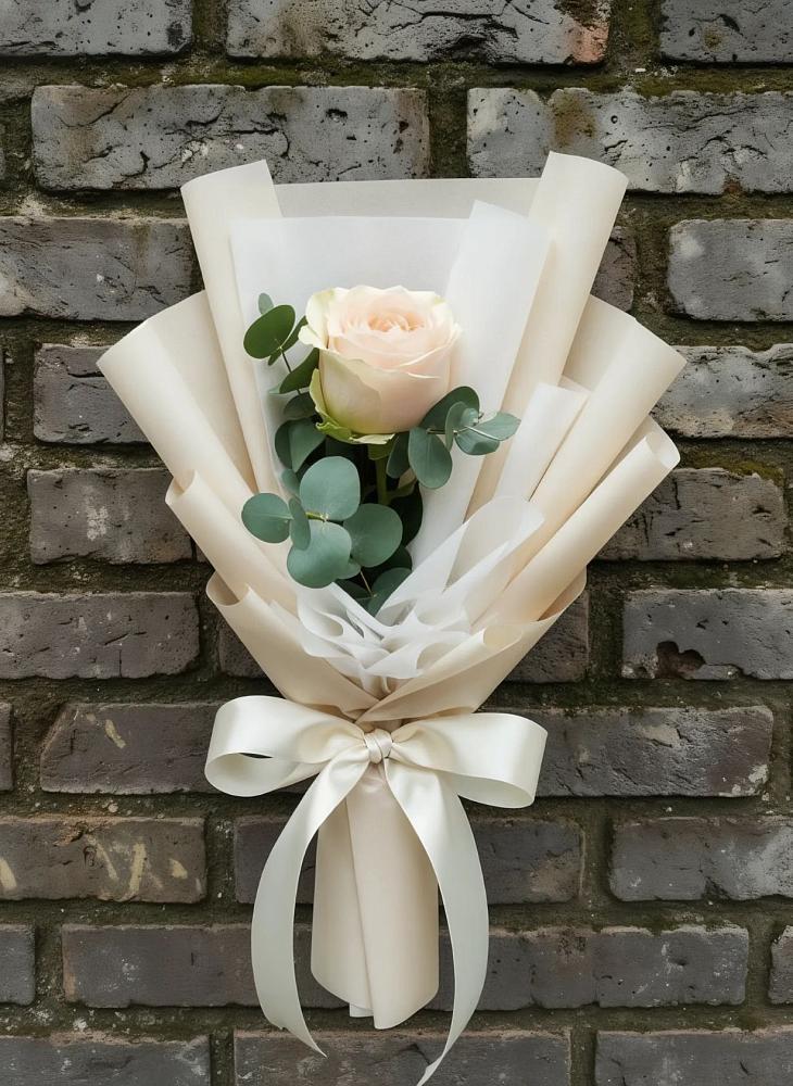 Букет цветов из: Розы в Поворино