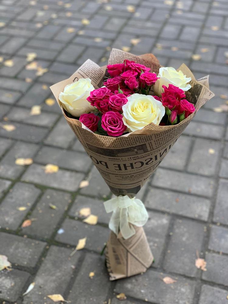 Букет цветов из: Розы в Поворино