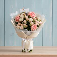 Букет цветов из:  Розы в Поворино