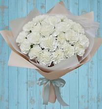 Букет цветов из:  Гвоздики в Поворино