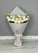 Букет цветов из:  Розы и Лизиантусы в Поворино