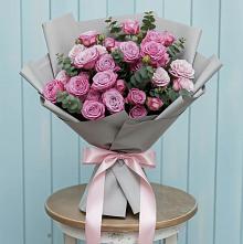Букет цветов из:  Розы в Поворино